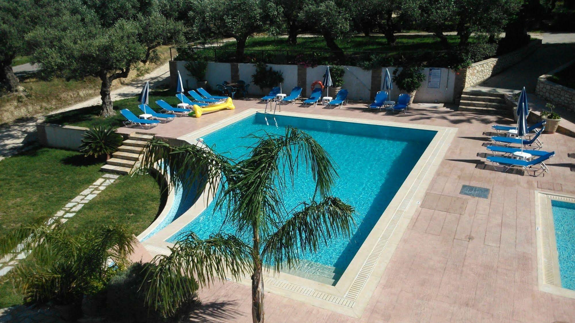 Ionian Aura Aparthotel Tsilivi  Bagian luar foto