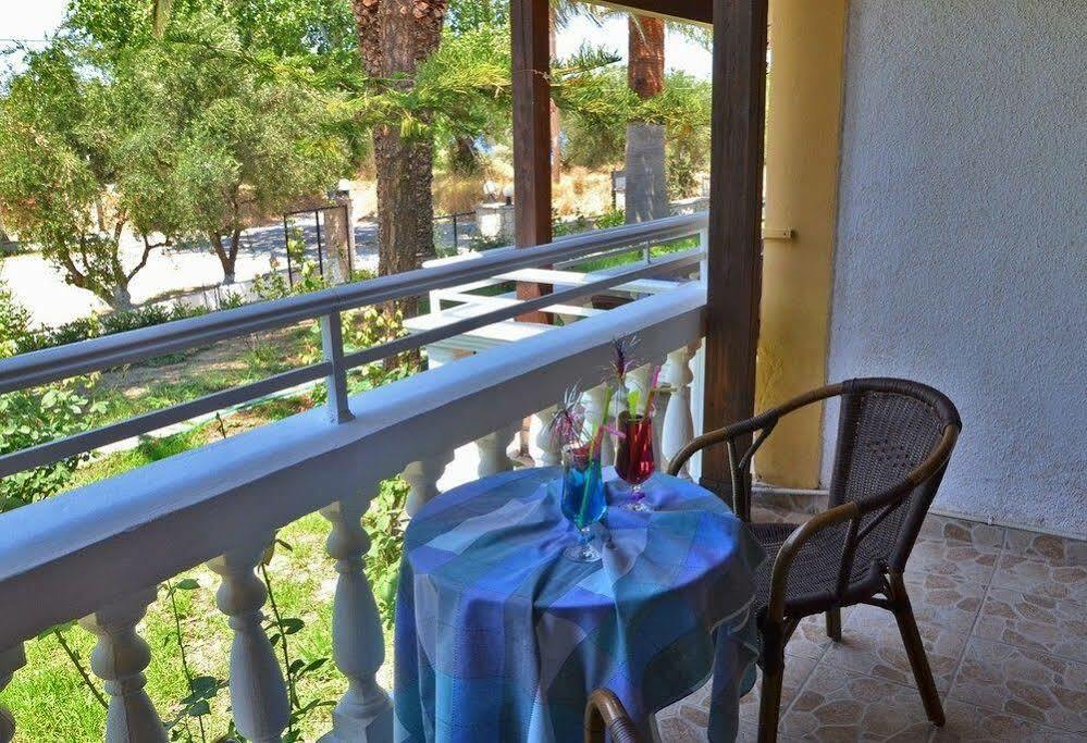 Ionian Aura Aparthotel Tsilivi  Bagian luar foto