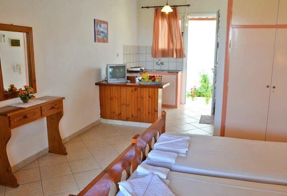 Ionian Aura Aparthotel Tsilivi  Bagian luar foto