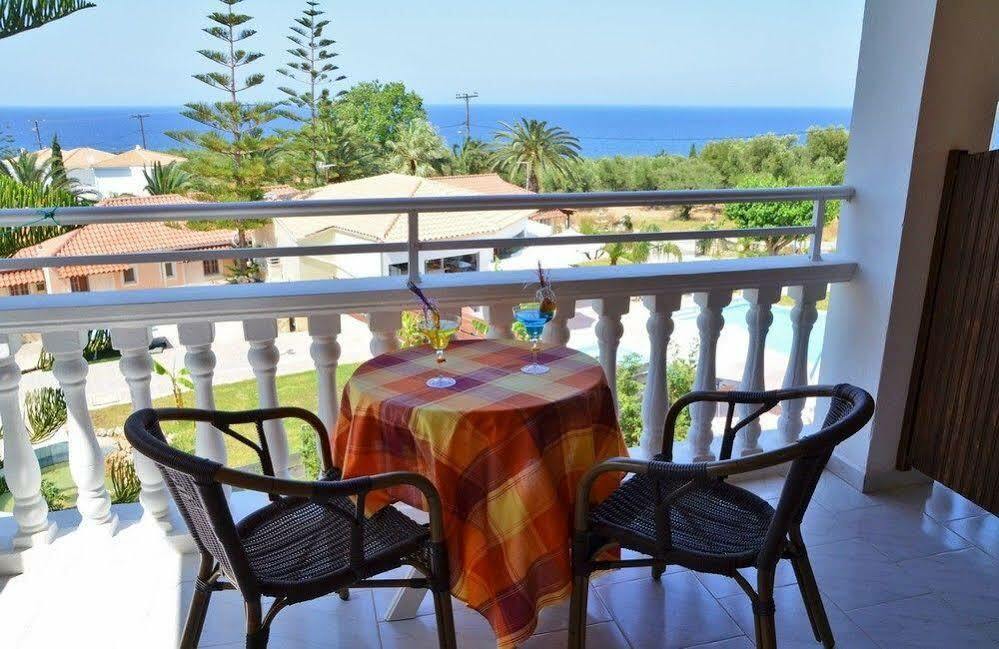 Ionian Aura Aparthotel Tsilivi  Bagian luar foto